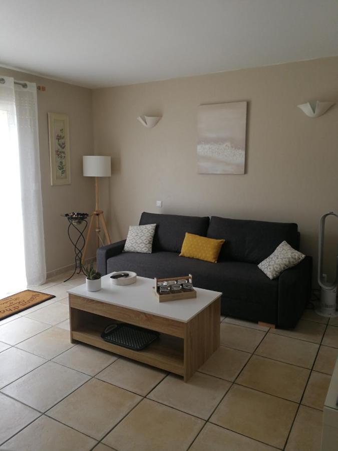 Lucbardez-et-Bargues Au Doux Repos Bed & Breakfast エクステリア 写真